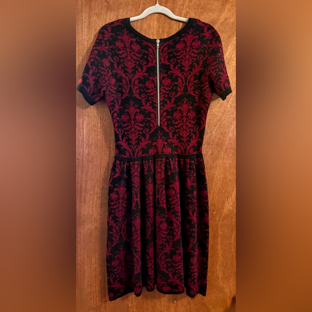 Romeo & Juliet Couture Sweater Dress Red Black Knit Date Night size M - Picture 3 of 7